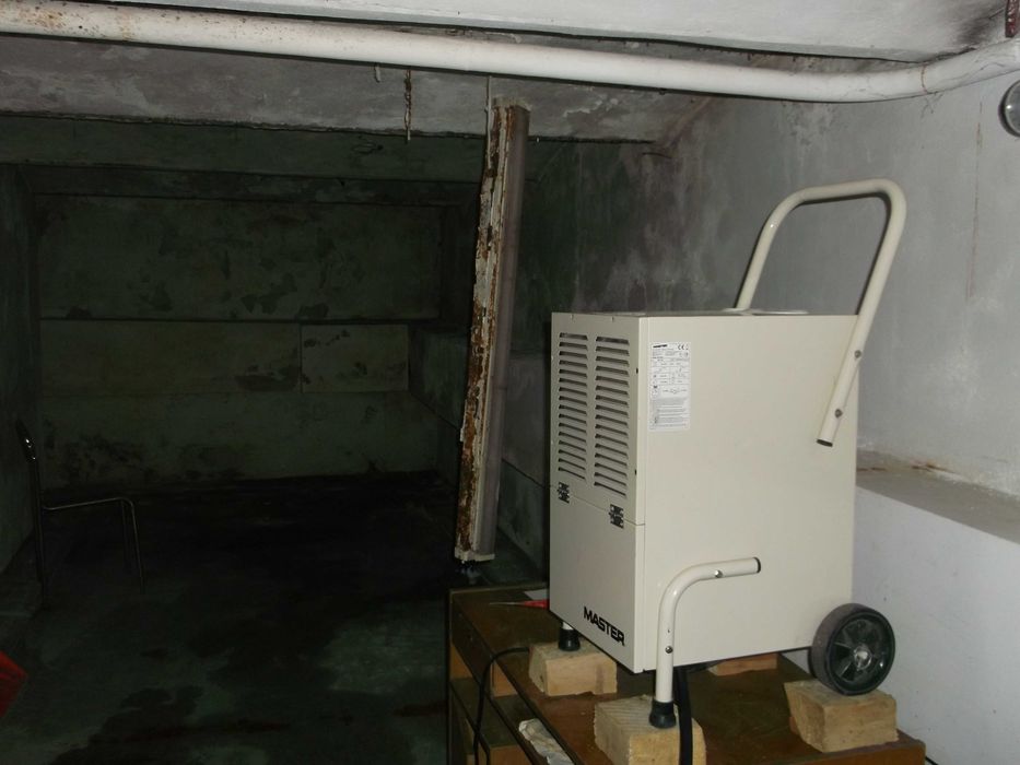 Osuszacz powietrza, wynajem osuszacza, osuszanie, badanie wilgoci