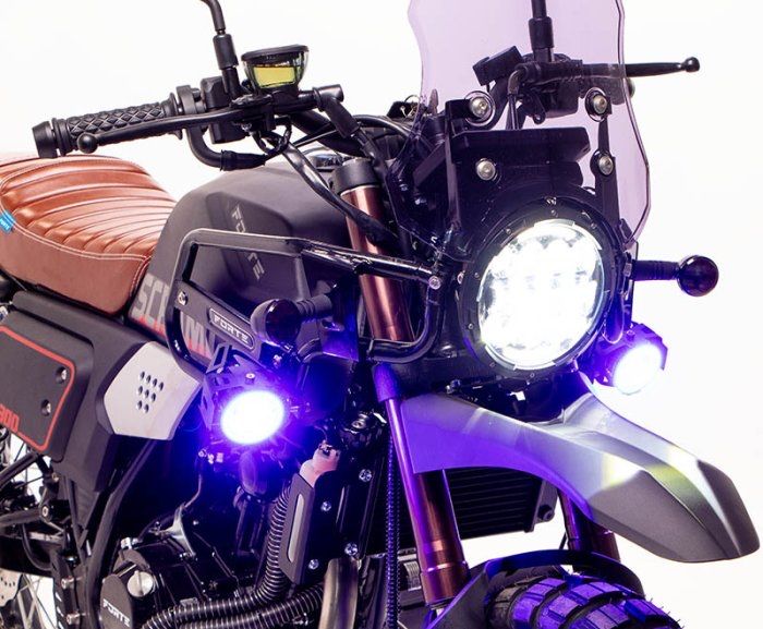 Новий FORTE FT300 F6P 2026 scrambler мотоцикл 300cc дорожній байк доставка по Україні Скрамблер
