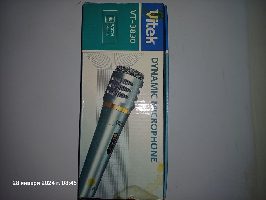 Микрофон Vitek VT 3830