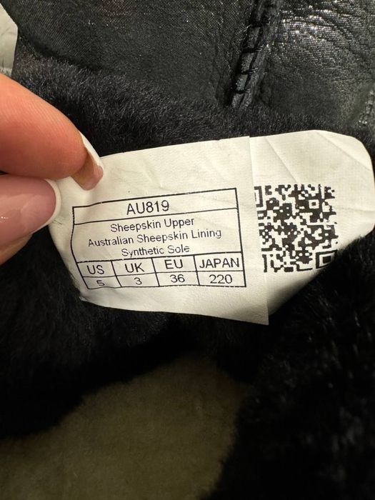 Шкіряні зимові черевики UGG