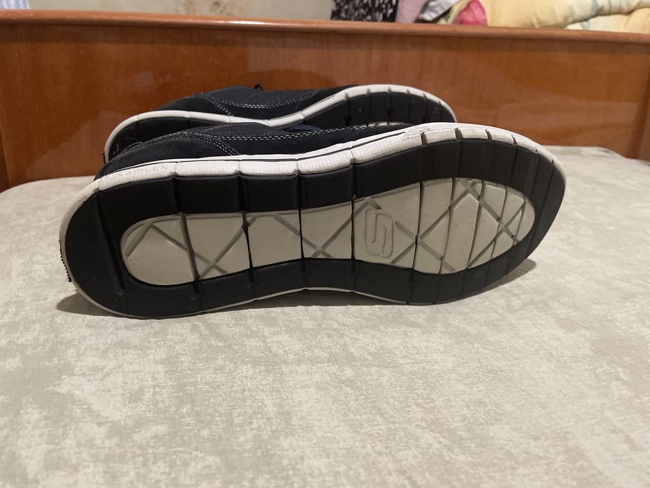 Мокасіни чол фірмові Skechers  43р як нові