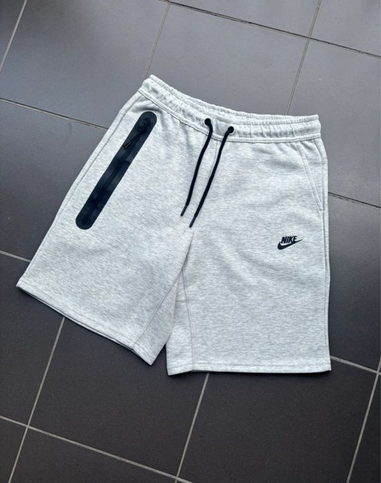 Spodenki Nike Tech Fleece szare M