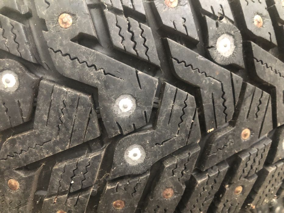 Б/У резина без пошкоддень.