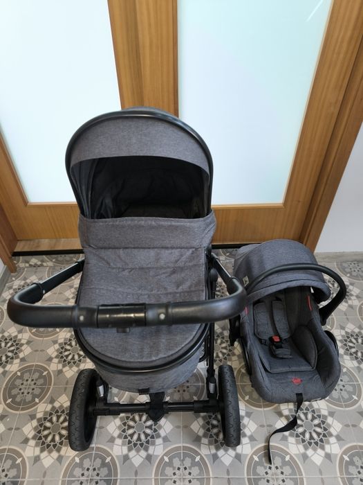 Conjunto de carrinho de bebé