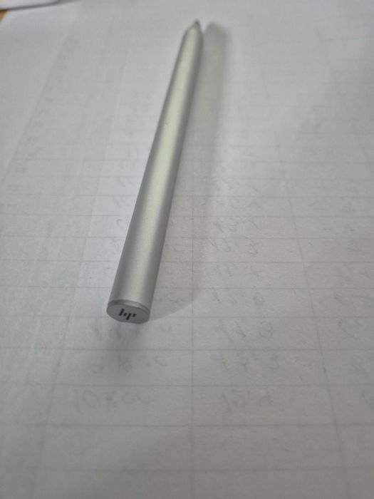 Caneta Stylus HP Caneta Tilt Pen MPP 2.0 com bateria recarregável prateada