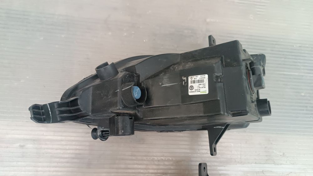 Vendo farolim esquerdo de nevoeiro VW golf 7 ano 2018/20