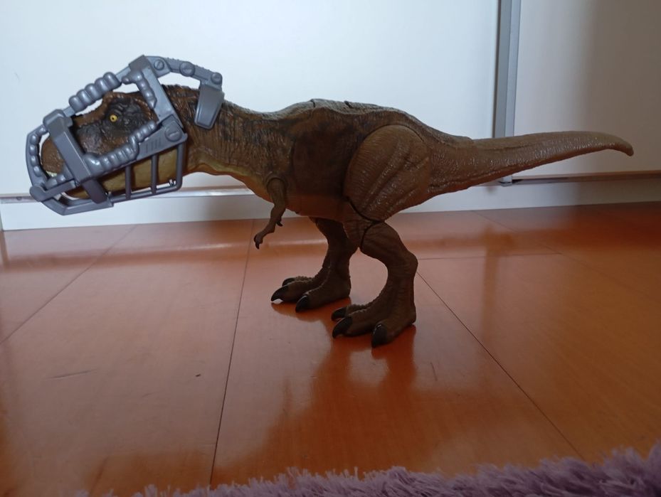 Dinossauro T-Rex - Jurassic Word