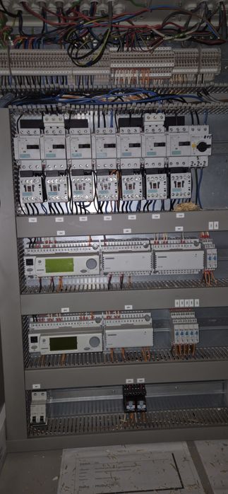 Продам універсальний контролер simens