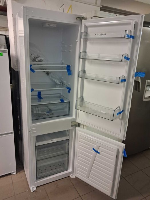 Lodówka do zabudowy Laurus nowa