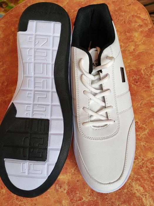 Кросівки чоловічі весна, осінь