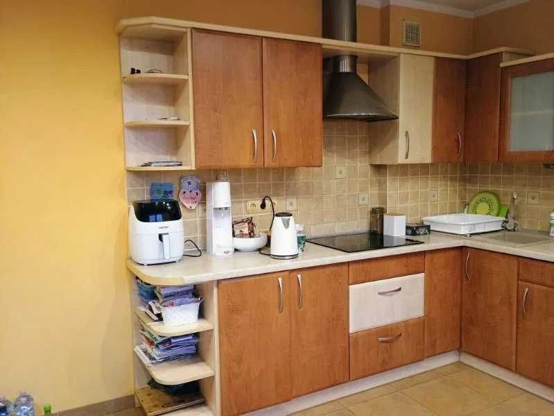 Sprzedam komplet mebli kuchennych