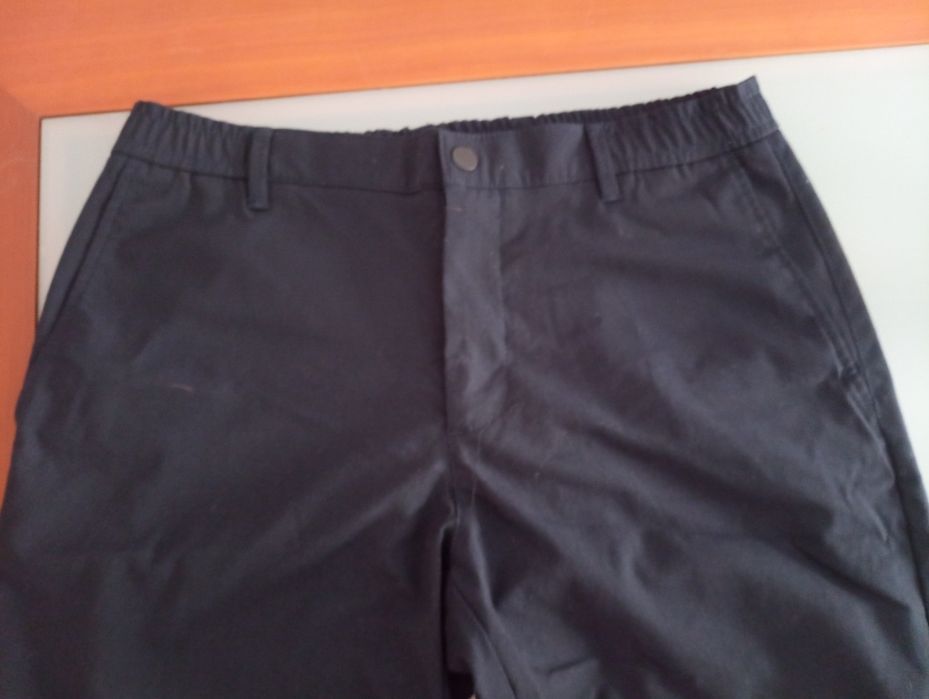 Calças de Homem de verão	Zara	Azul muito escuro/preto	- Como novas