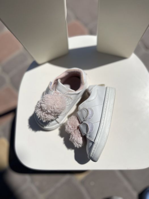 Дитячі кросівки H&M 18/19