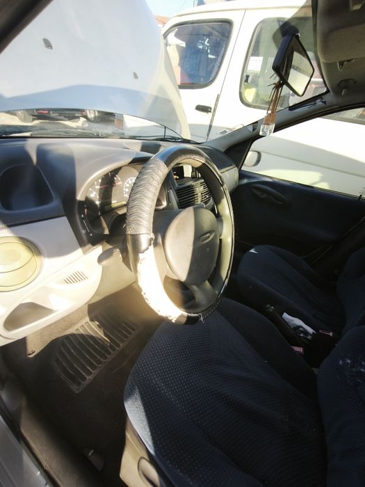 Fiat Punto  2000
