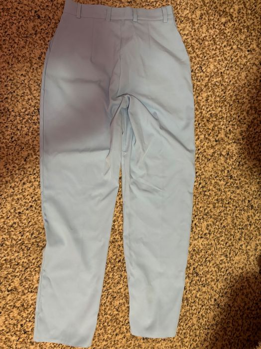 Гарний блакитний костюм розмір s m