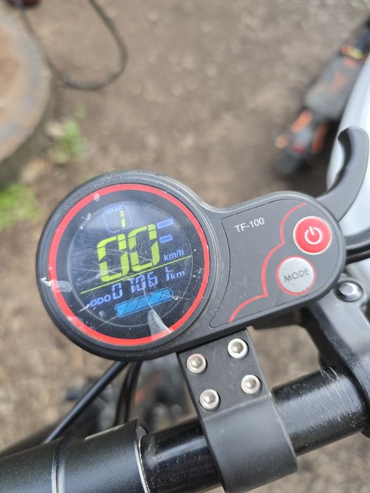 Crosser t4 електросамокат 1квт.