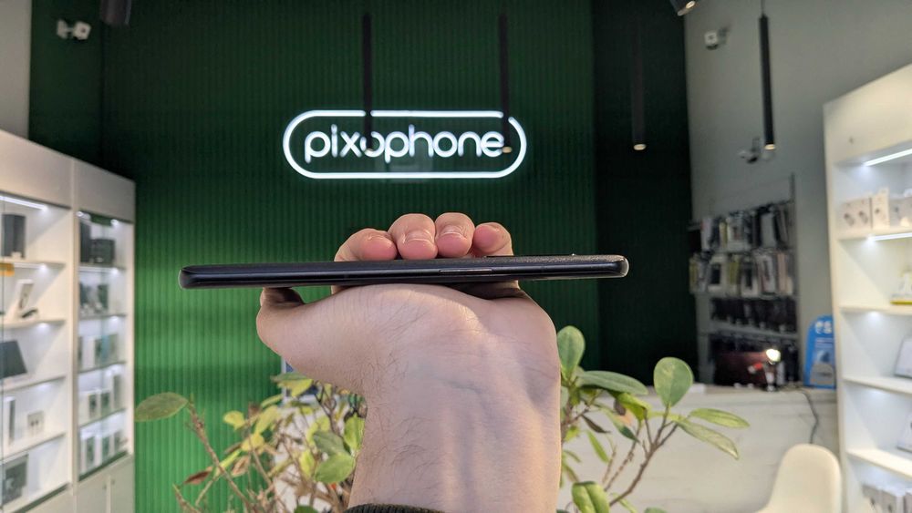 Магазин OnePlus 10 Pro 12/256GB Volcanic Black Гарантiя Trade In