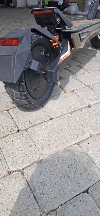 Kukirin T3 електро самокат