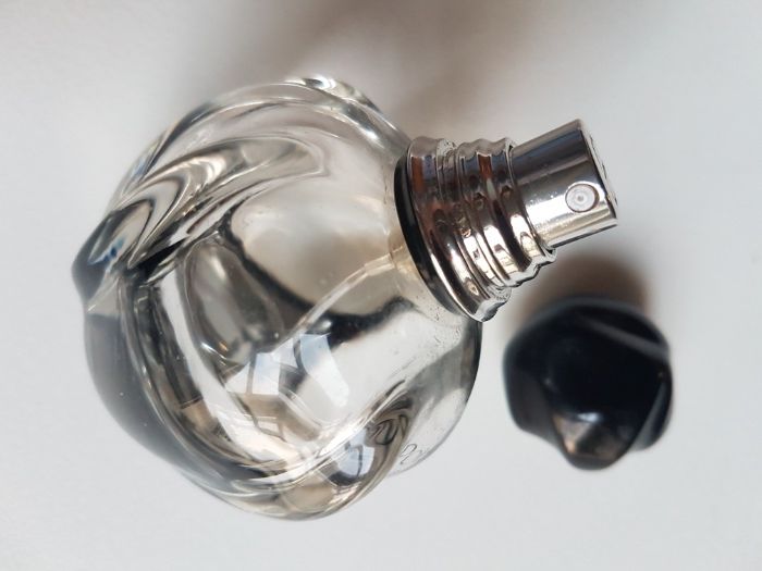 Frascos de perfume originais vazios64751079350401124