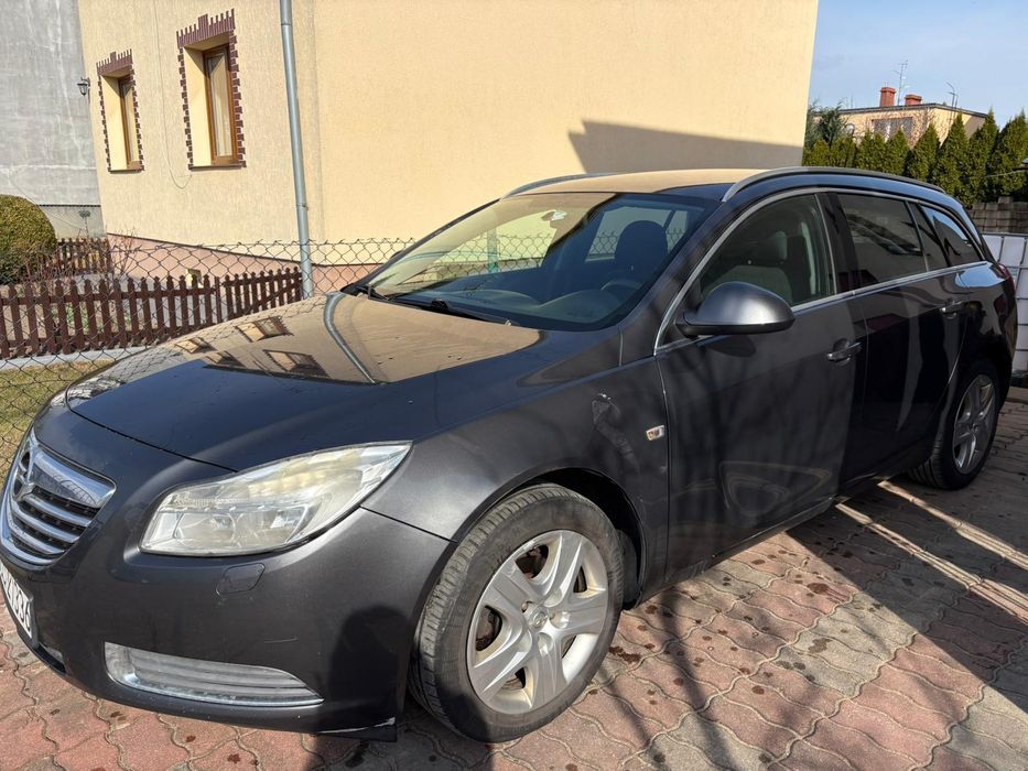 Insignia A kombi 2.0 diesel