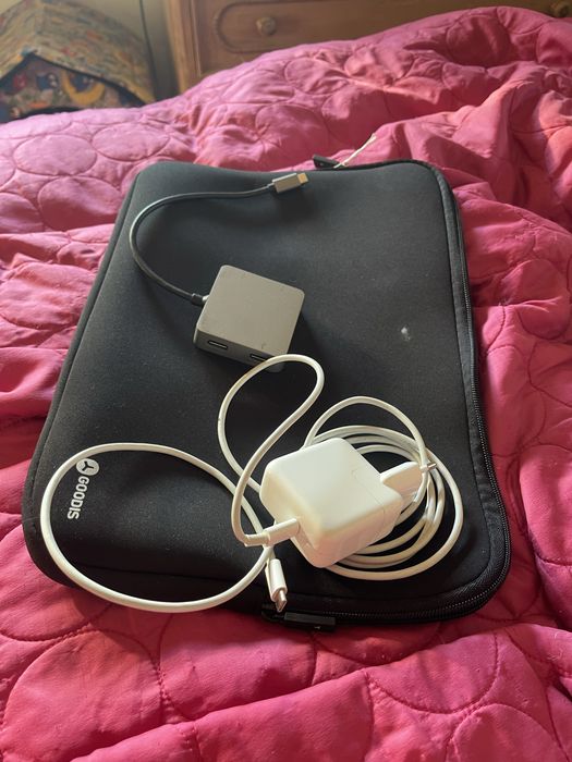 Macbook Air 13" 250Gb  8Gb RAM