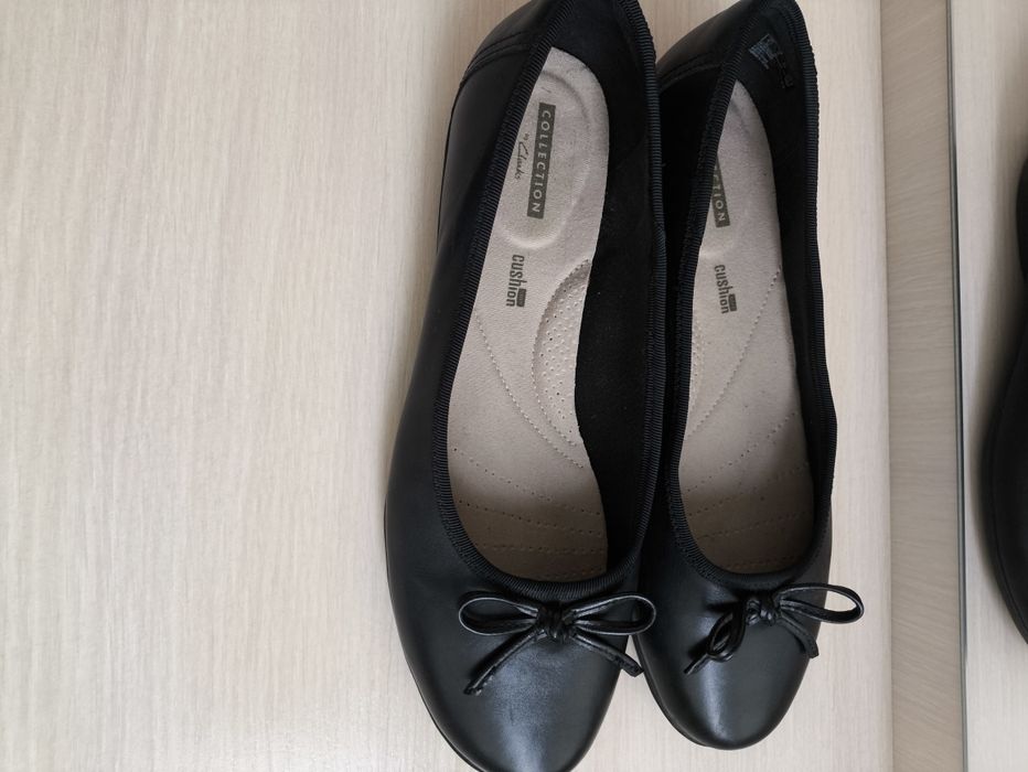 Продам балетки, туфли,мокасины женские Clarks из натуральной кожи