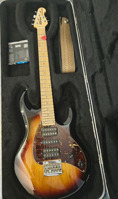Music man Silhouette hardtail
