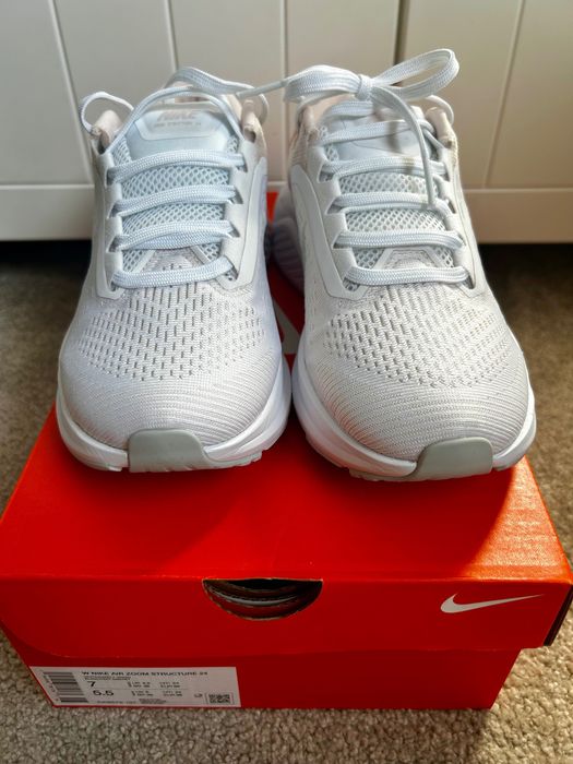 Nowe damskie buty Nike Air Zoom 38