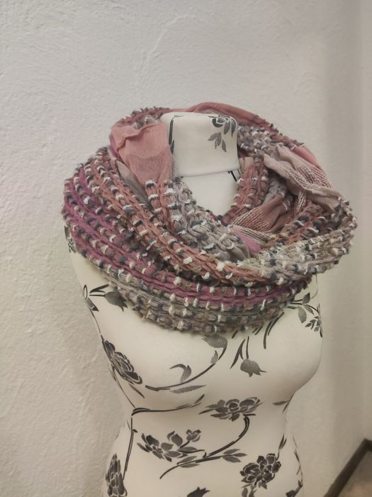 Super wygodny szal komin kolory różu
