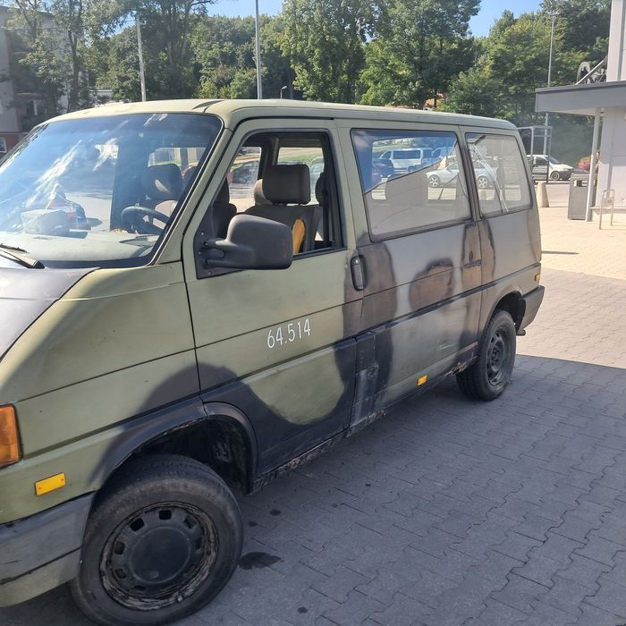 Volkswagen transporter t4 2.4