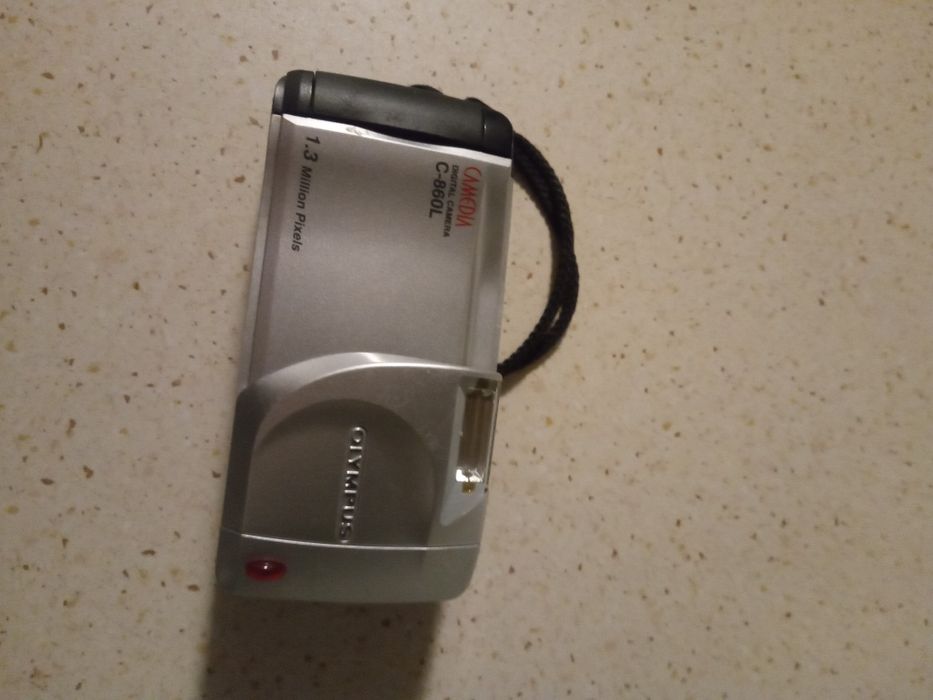 Aparat fotograficzny olimpus c 860l