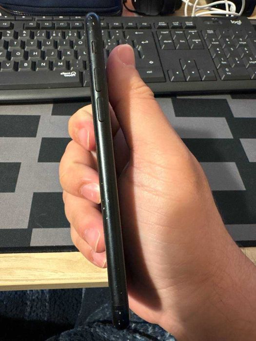 iPhone SE 2020 128GB Cinza Espacial