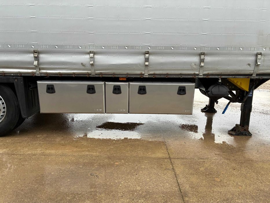 2021 Semi-Reboque Schmitz Cargobull SCS 24 com Cortina Lateral