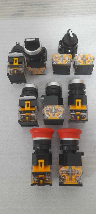 Кнопки пуск, стоп.