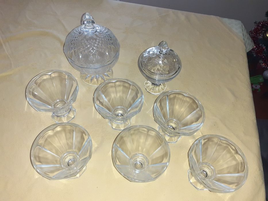 Bomboneiras e taças de gelado