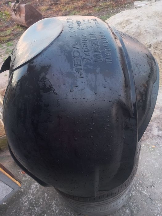 Підкрильники Мазда 3