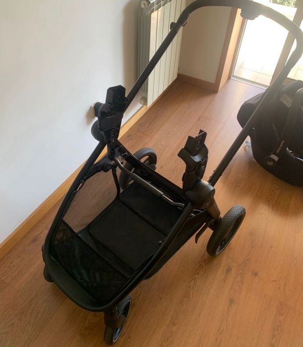 Maxi Cosi Zelia 3 preto