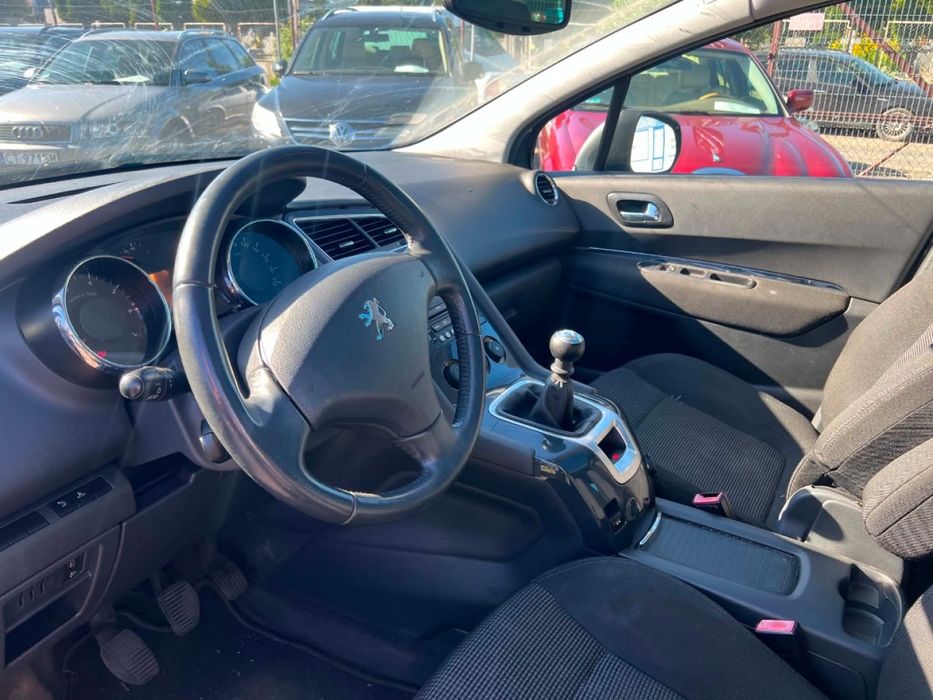 Peugeot 5008 1.6 Benzyna 156km • PANORAMA • KLIMA • tempomat • 6 biegów