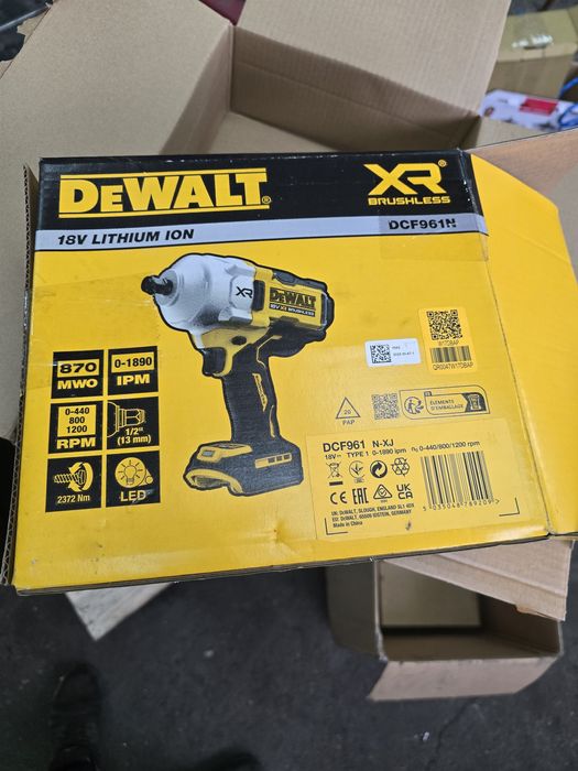 Klucz udarowy dewalt dcf 961