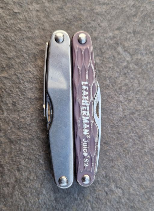 Unikat LEATHERMAN JUICE S2 – Cinnabar Red – Kolekcjonerski/EDC – USA