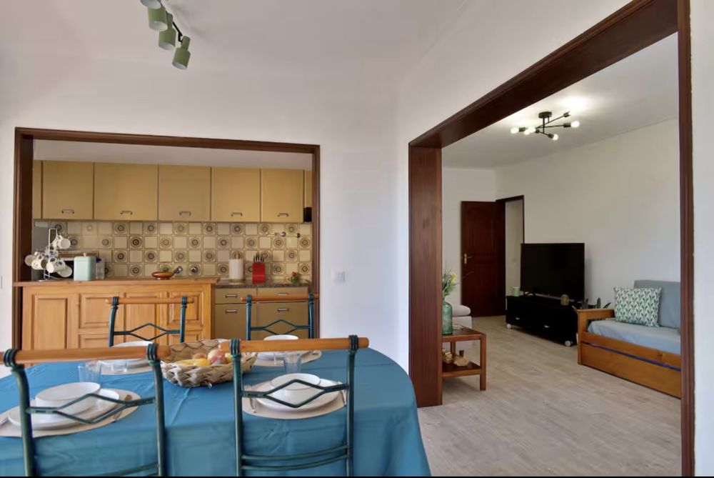 Arrendo apartamento T1 na Praia da Rocha