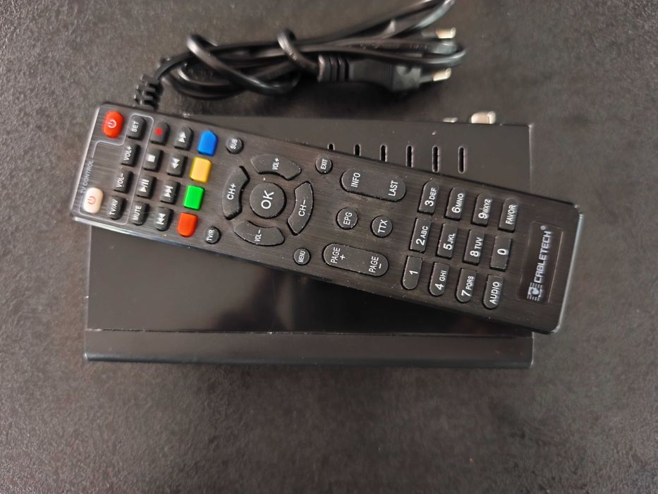 Dekoder tuner CABLETECH DVB-T2 H.265 HEVC
