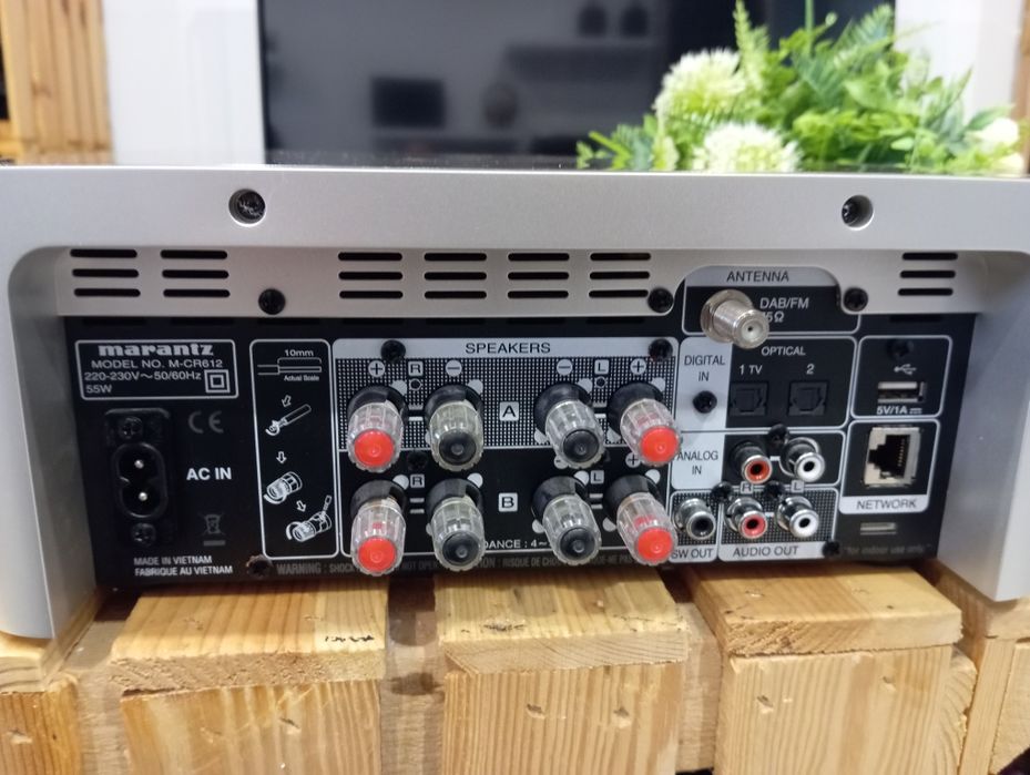 Odtwarzacz sieciowy Marantz M-CR612 + pilot uniwersalny