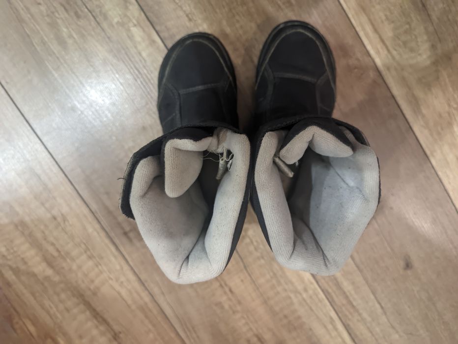 Buty zimowe śniegowce Decathlon rozm. 26