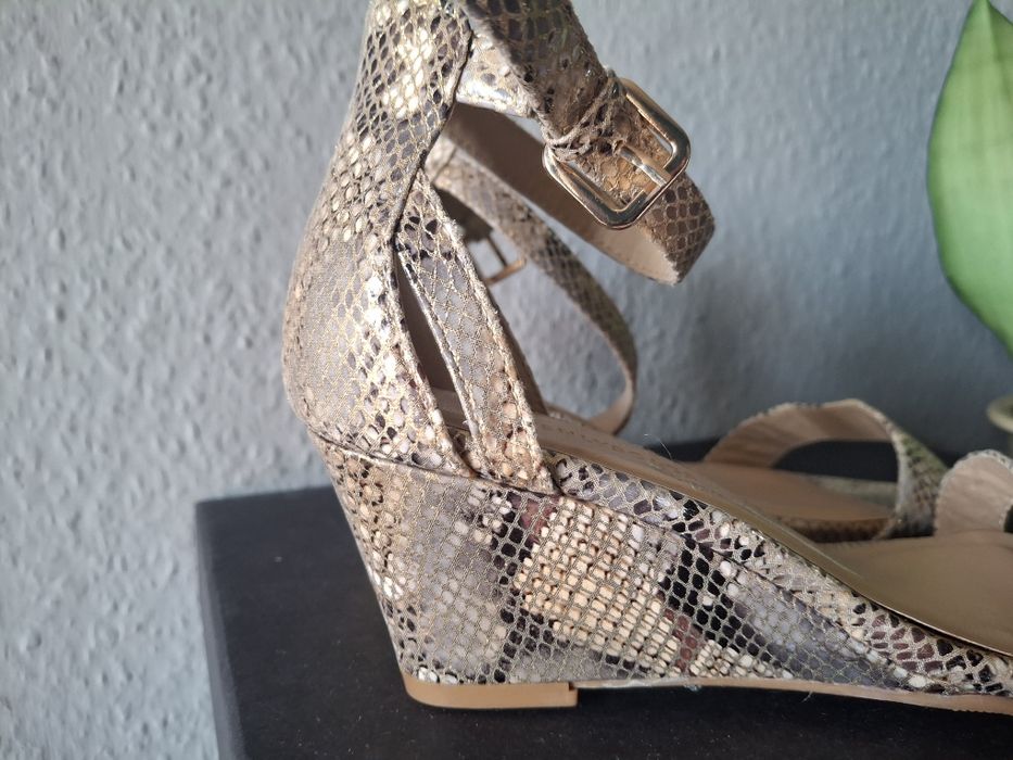 Heavenly Soles piękne sandałki damskie 39