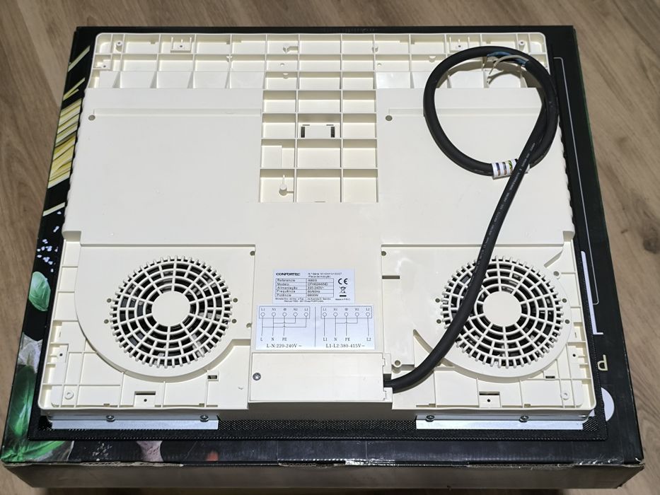Placa de indução Confortec CFH6244IND 4 zonas – Como nova com garantia
