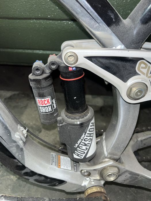 Sprzedam damper rockshox