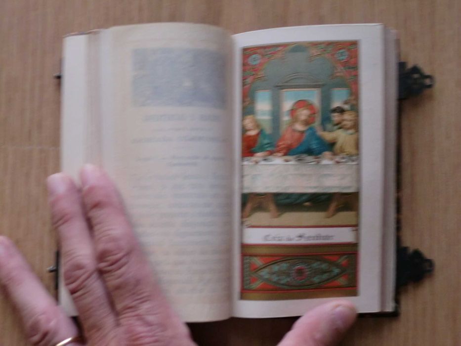 Oficio de Domingo Devocionário