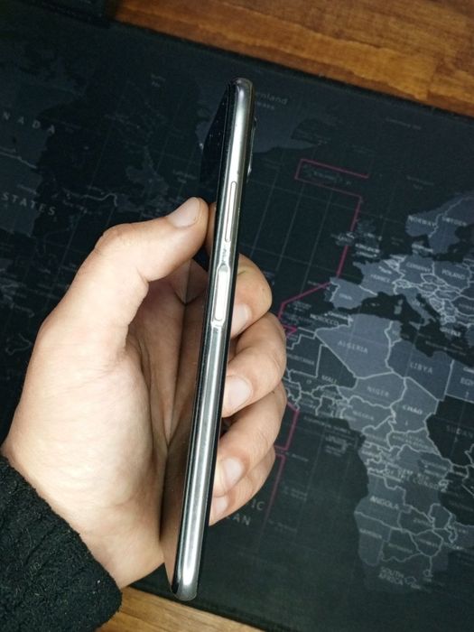 Смартфон Huawei P40 Lite