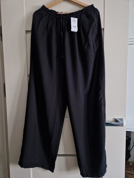 Spodnie wide leg